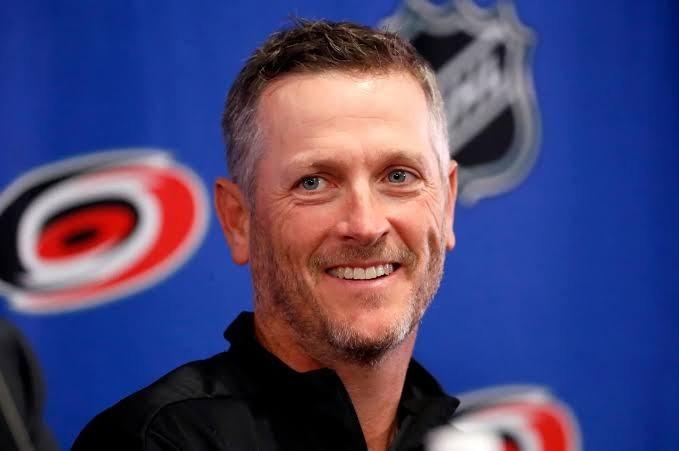杨瀚森换老板!NHL飓风老板42.5亿收购开拓者,小杨+利拉德助推交易