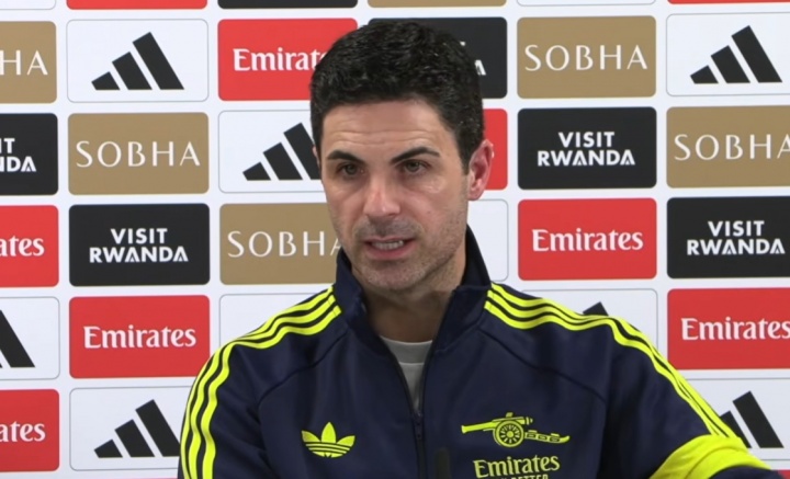 世界赛比分-为何没选舍什科？塔帅：约克雷斯当时是最佳选择，我们必须做决定